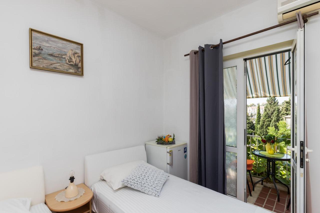 Guest House Bradas Dubrovnik Bagian luar foto