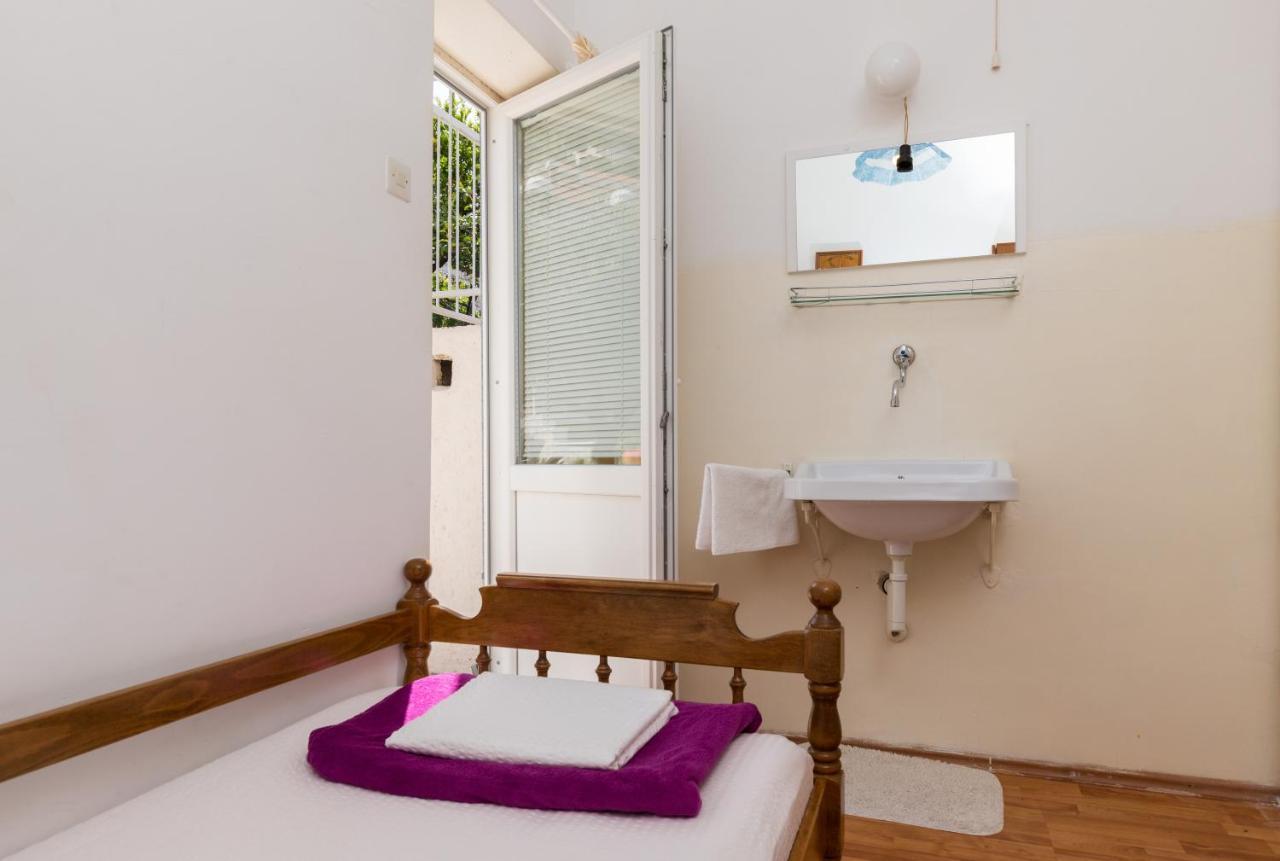 Guest House Bradas Dubrovnik Bagian luar foto