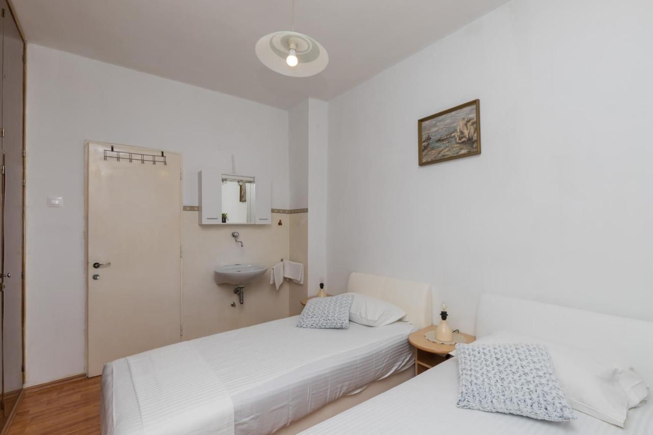 Guest House Bradas Dubrovnik Bagian luar foto